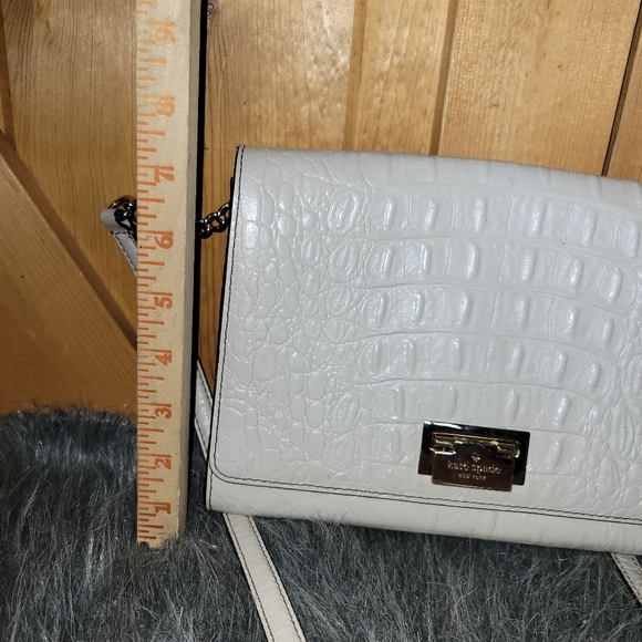 Kate Spade Fiona Harwood Place Shoulder Bag Croc Embossed - Picture 3 of 16